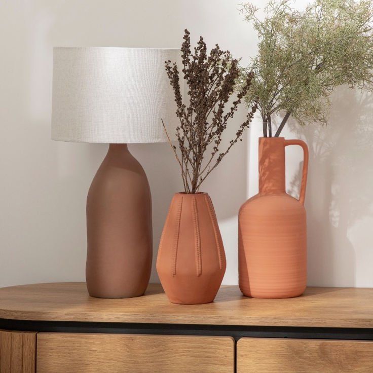 terracotta dekoras